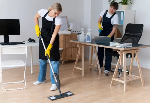 Nettoyage de bureau professionnel à Saint-Caradec-Trégomel